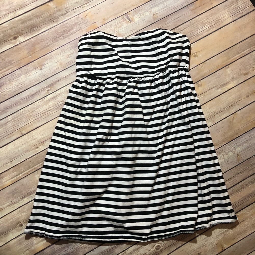 Torrid strapless dress sz1